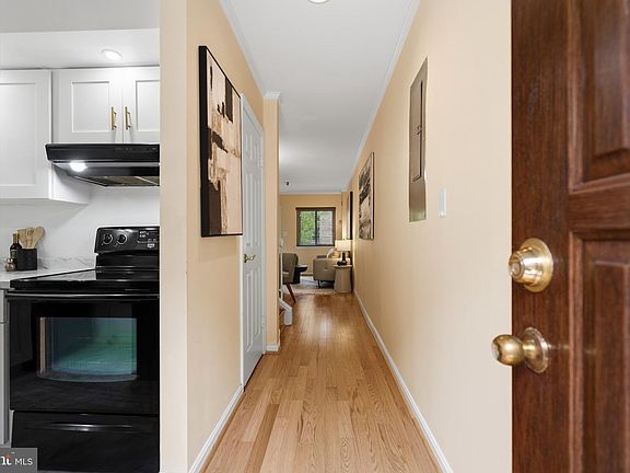 3rd image of 1074 Paper Mill Ct NW #1074