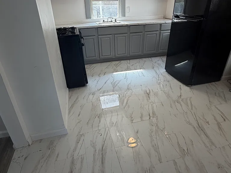 383 Cary Ave #1 — Photo 1