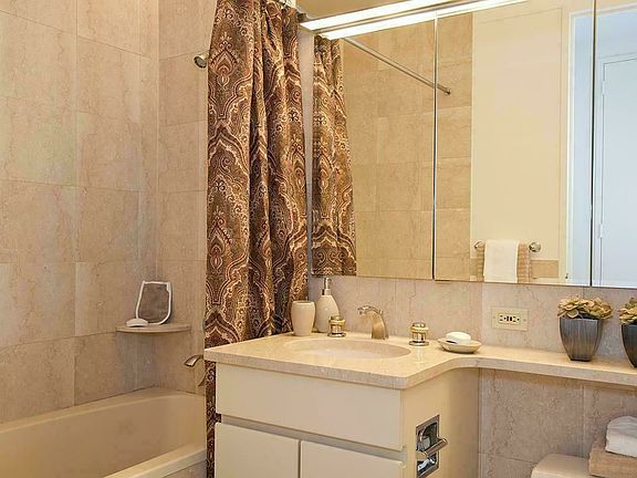 4th image of 350 E 79th St APT 6B