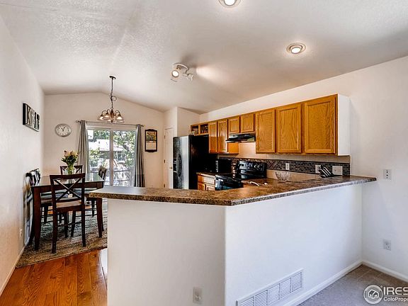 3rd image of 337 E 5th Ave