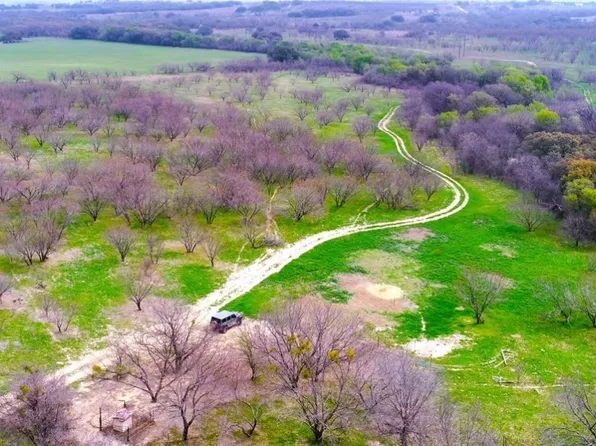 16 Tbd Hwy S, Comanche, TX 76442