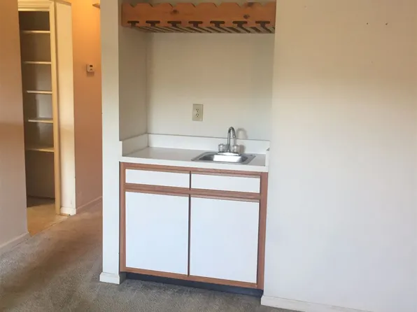 833 Little Bay Ave, Norfolk, VA 23503