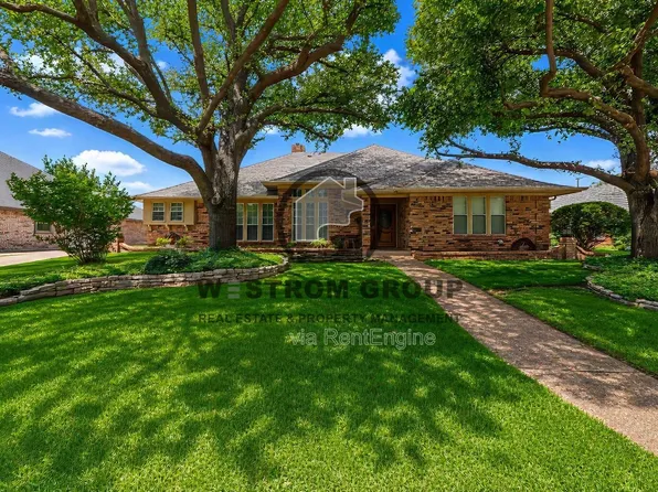 3141 Oakdale Dr, Hurst, TX 76054