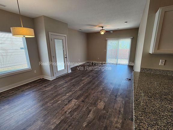 3rd image of 8164 E 34th Ct S