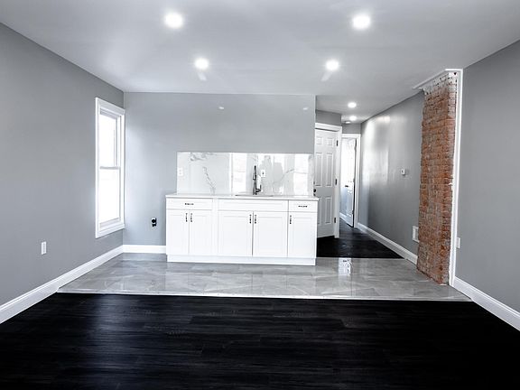 5th image of 443 6th St #2