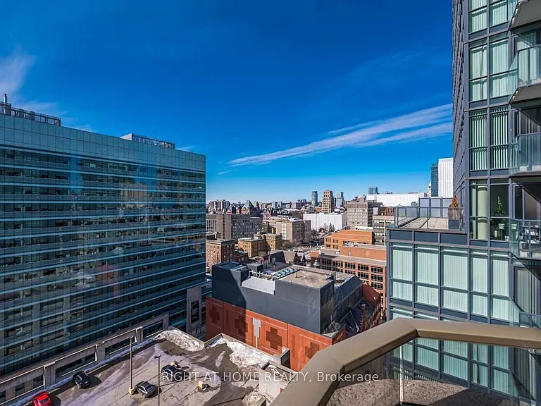 750 Bay St #2306 — Photo 23