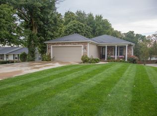 838 N Seminary St, Roanoke, IN 46783