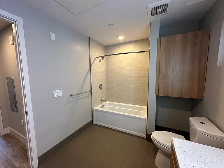 INclave Luxury Apartments — Photo 43