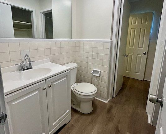 5th image of 5805 Fairchild Dr