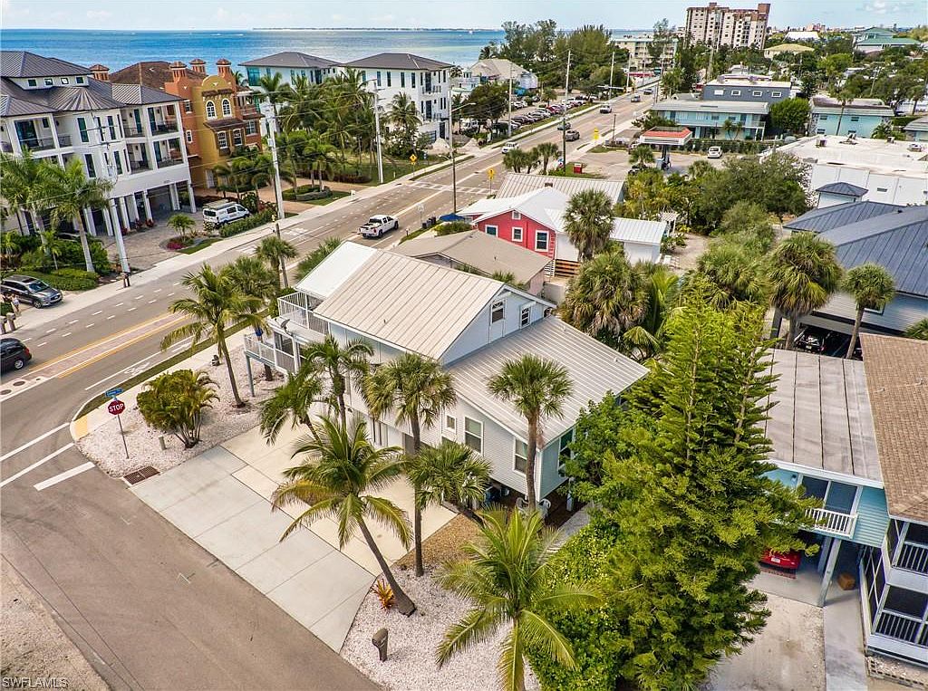 101 Eucalyptus Ct, Fort Myers Beach, FL 33931 MLS 222058290 Zillow