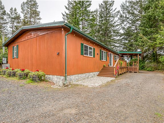 4th image of 1497 NE Yaquina Heights Dr