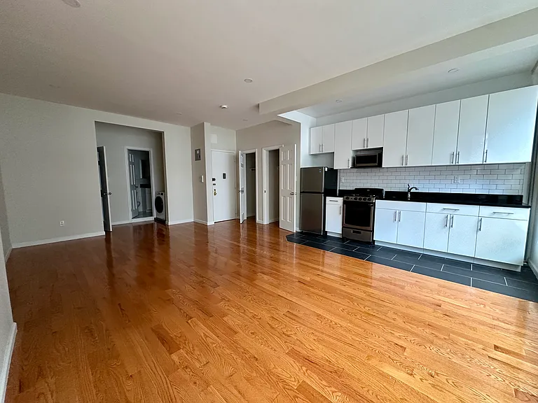 50 W 55th St #5F — Photo 8