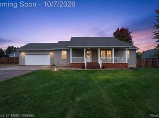 12041 Coldwater Rd, Columbiaville, MI 48421