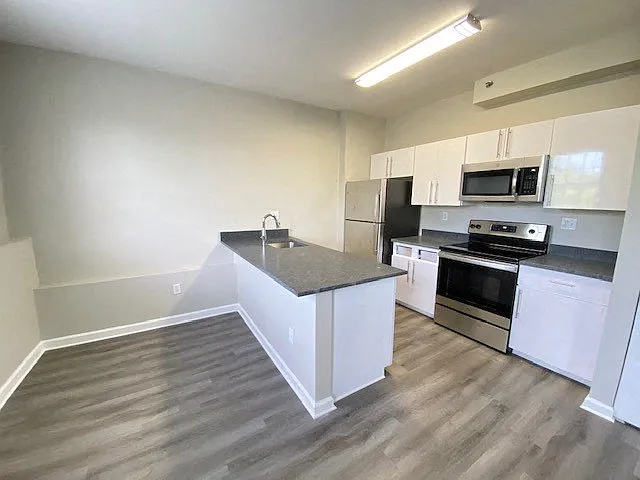 42-56 S Broad St — Photo 5
