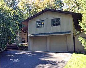 3rd image of 39 Broad Acres Dr
