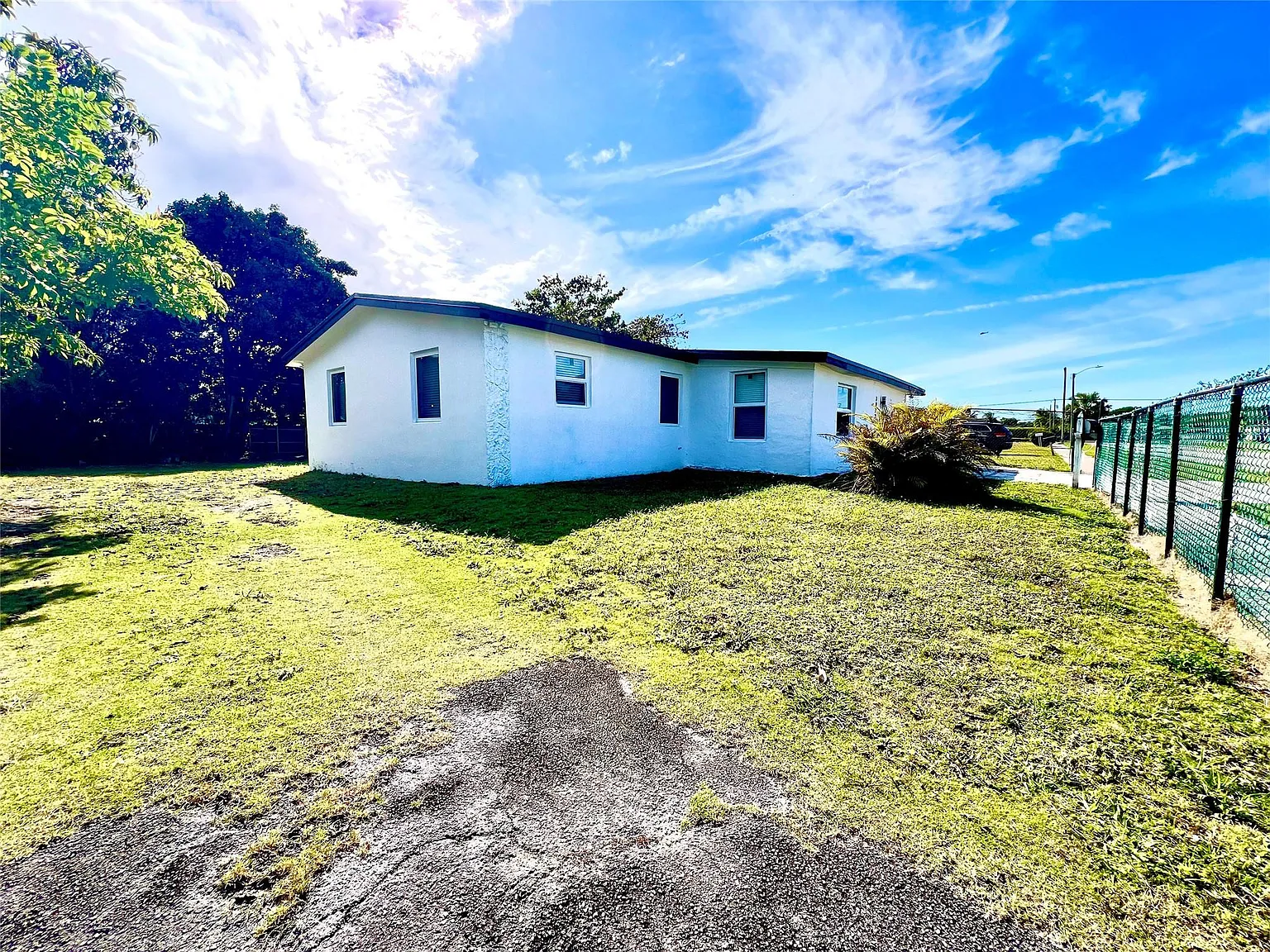 1 bed, 1.0 bath, $1,497 — Photo 1