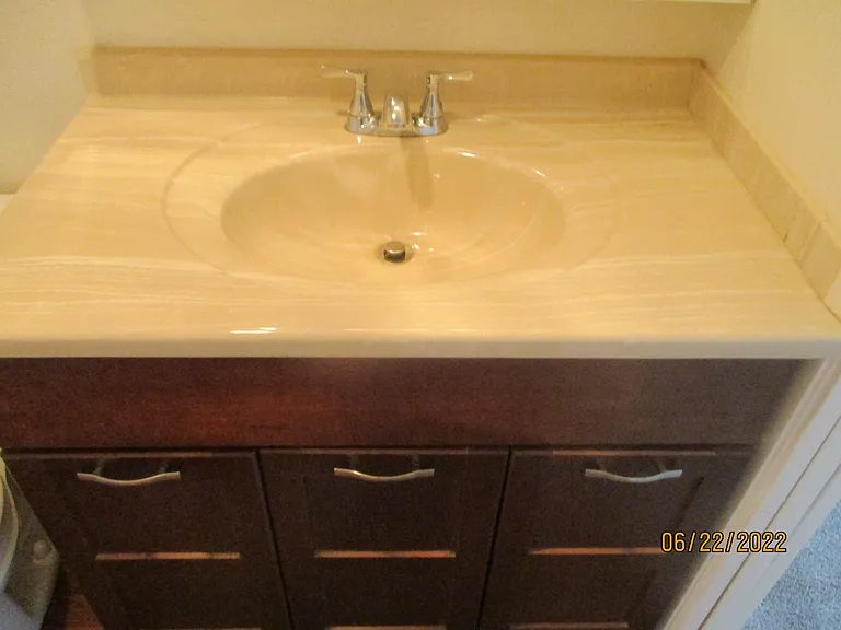2114 Thomas Ave #2 — Photo 9