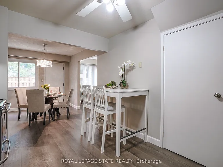 90 Saint Andrews Dr — Photo 16