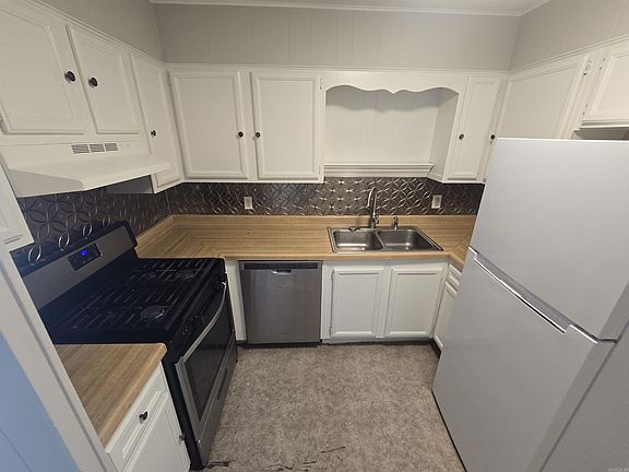 5th image of 303 S Border St APT E