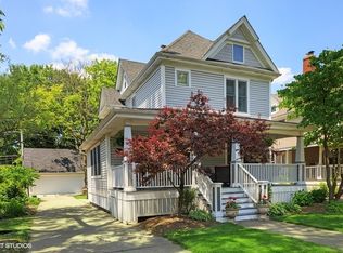418 N Catherine Ave, La Grange Park, IL 60526