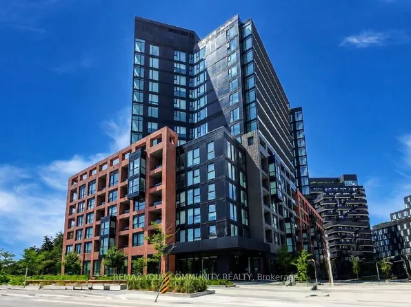 8 Tippett Rd #527, Toronto, ON M3H 0E7