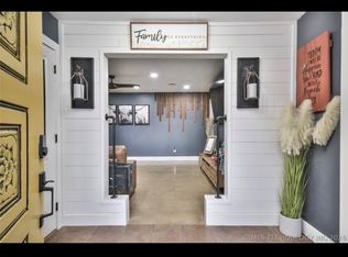 805 N Harville Rd, Duncan, OK 73533