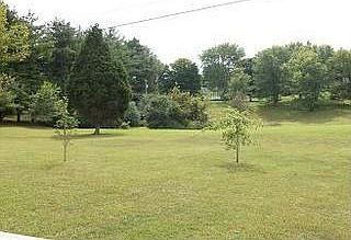 2nd image of 102 S Linwood Ct