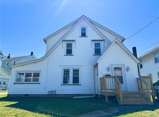 540 Stewart Ave, Grove City, PA