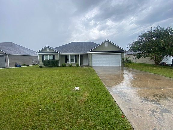 3rd image of 3441 Greenhill Dr