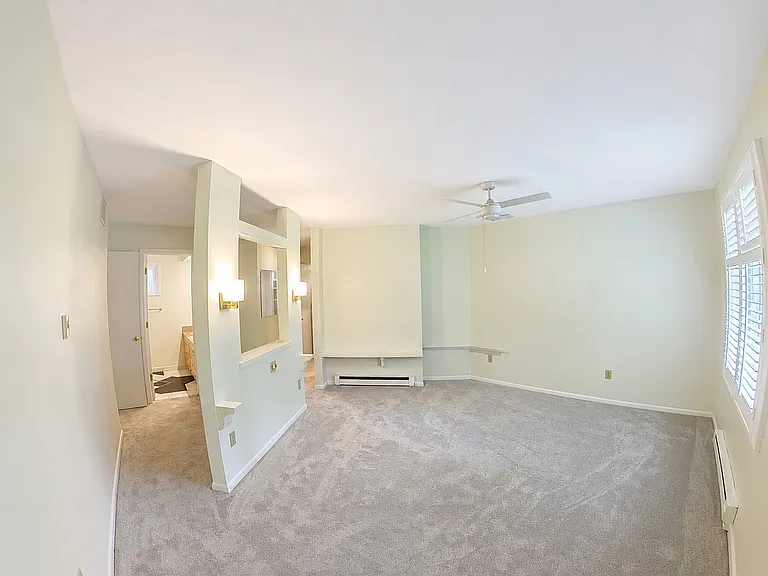 201 Oakhill Dr — Photo 16