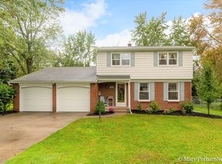 739 Westview Ave NW, Grand Rapids, MI 49504