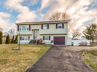 47 Sage Rd, Waterford, NY 12188