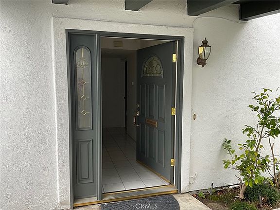 2nd image of 2307 Eastbluff Dr