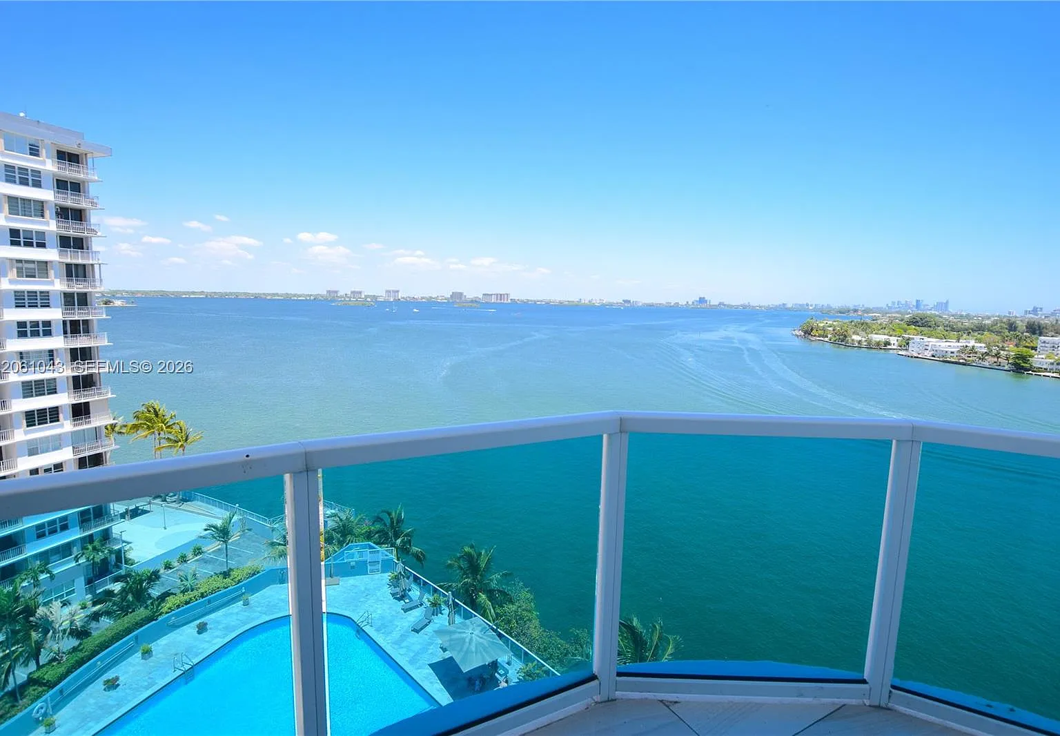 The Bridgewater Condo — Photo 1