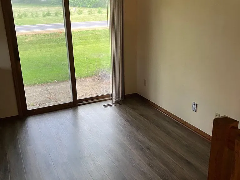 2291-2293 White Oak Trl — Photo 7