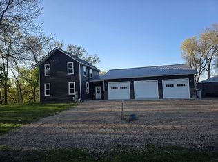 56984 119th St, Mapleton, MN 56065
