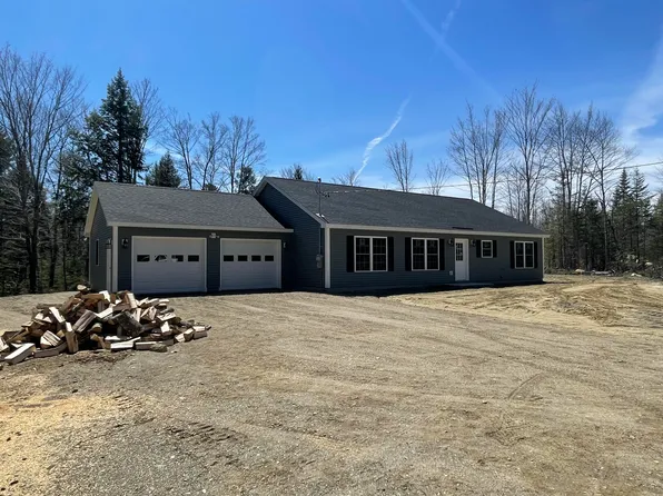 82 Snowberry Lane, Palermo, ME 04354