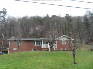 16769 Daniel Boone Pkwy, Peytona, WV 25154