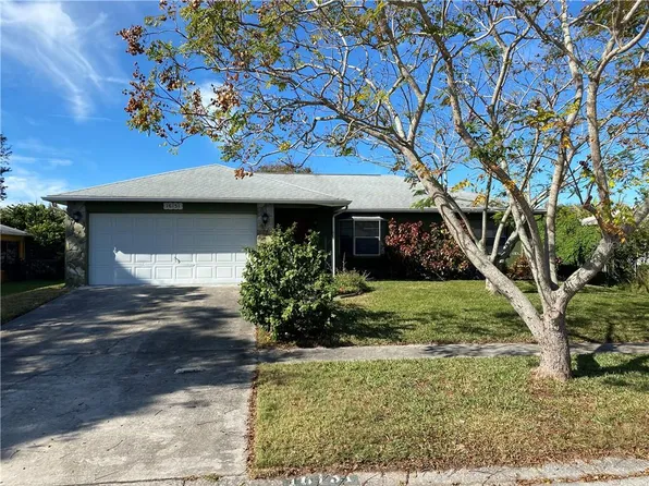 16131 Pine Ridge Dr, Hudson, FL 34667