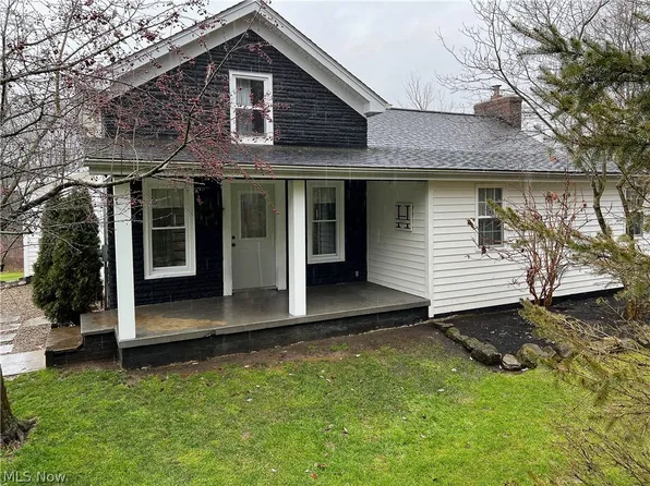 14869 Grove Rd, Garrettsville, OH 44231