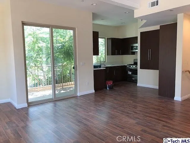 9951 Marcus Ave #103 — Photo 4