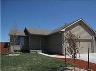 1624 S Lynnrae Ct, Wichita, KS 67207