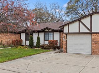 25029 Joanne Smith Dr, Warren, MI 48091