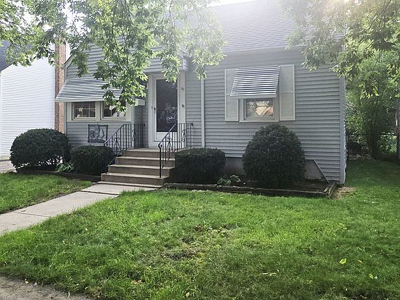 3rd image of 10342 S Christiana Ave