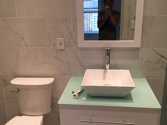 3rd image of 10424 116th St #2