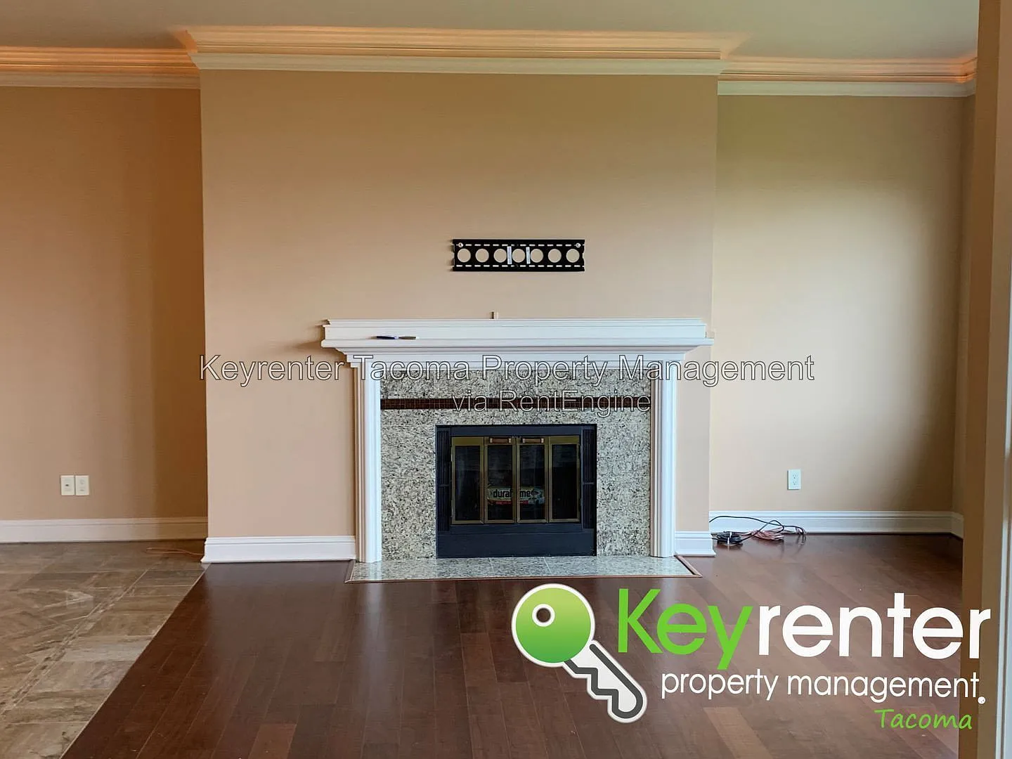 1 bed, 1.0 bath, 1010 sqft, $2,200 — Photo 3