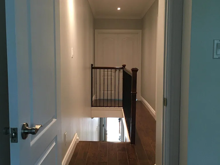 19 Ashland Ave — Photo 40