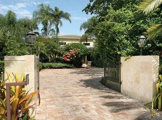 6575 SW 98th St, Pinecrest, FL 33156