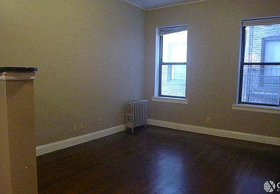 5th image of 4535 42nd St APT 2D