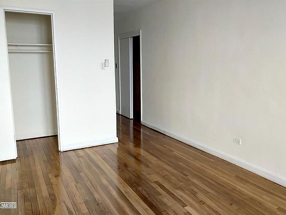4th image of 180 Beach 117th St APT 6K